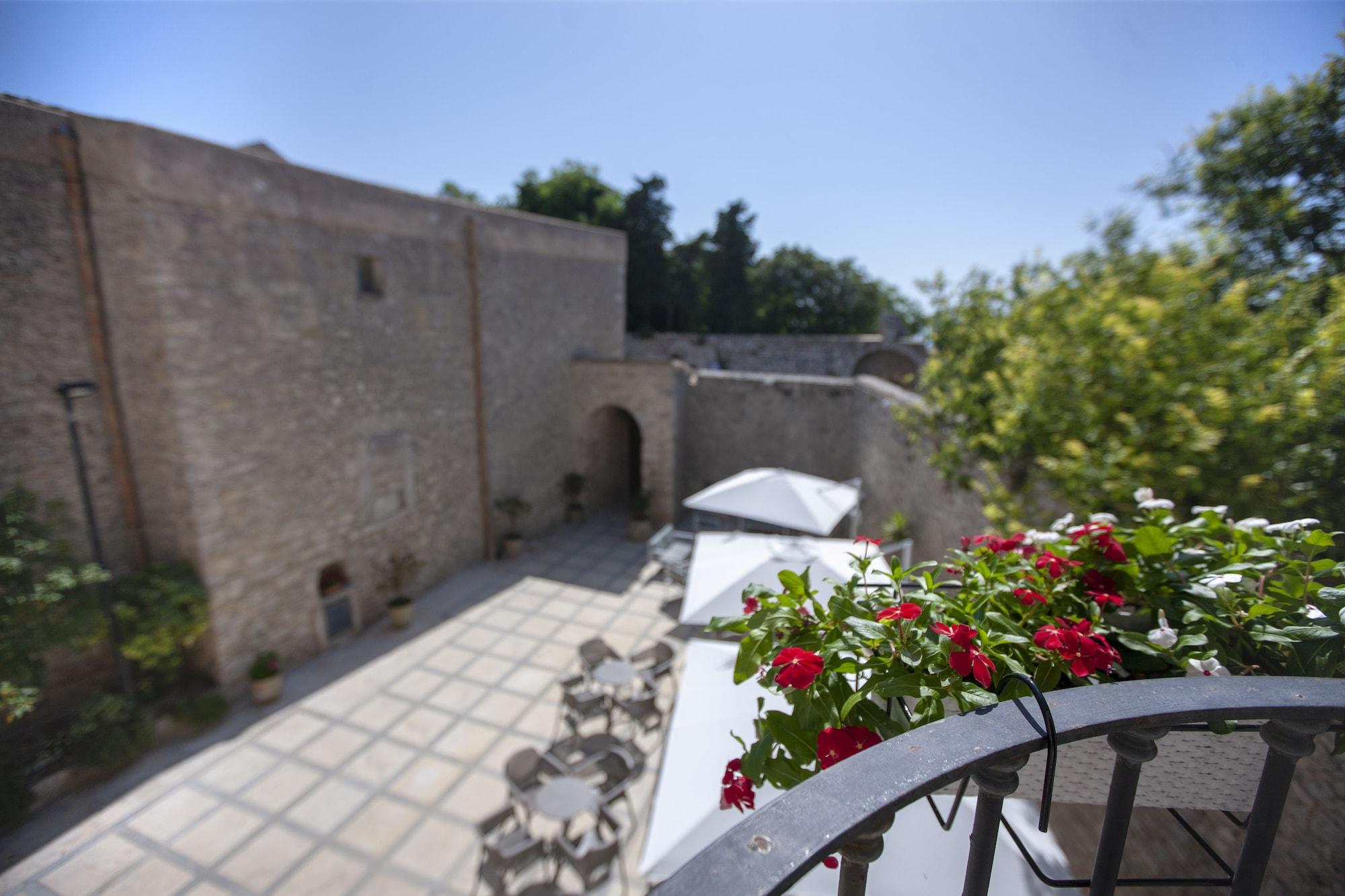 Il Carmine Dimora Storica Otel Erice Dış mekan fotoğraf