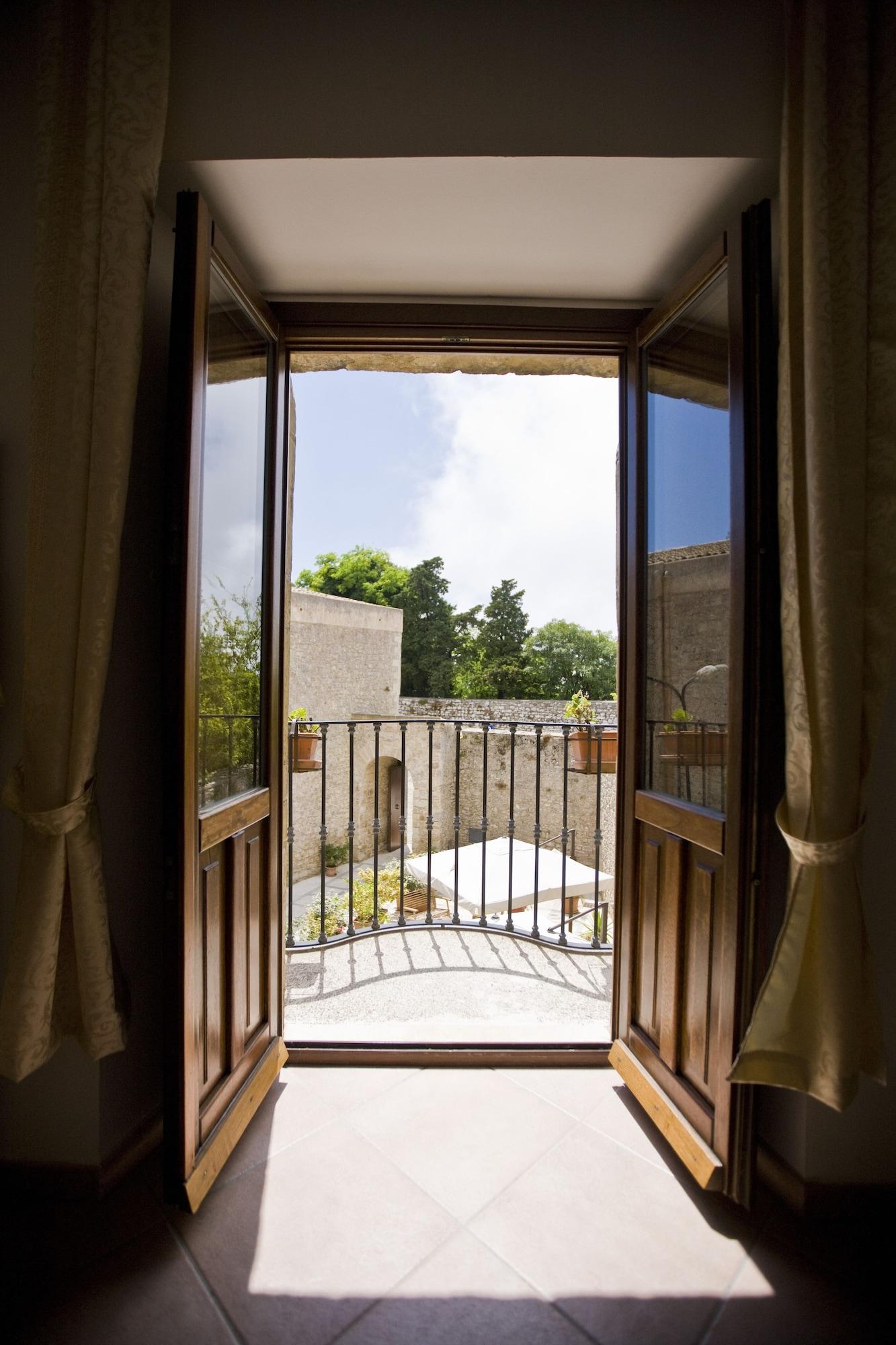 Il Carmine Dimora Storica Otel Erice Dış mekan fotoğraf