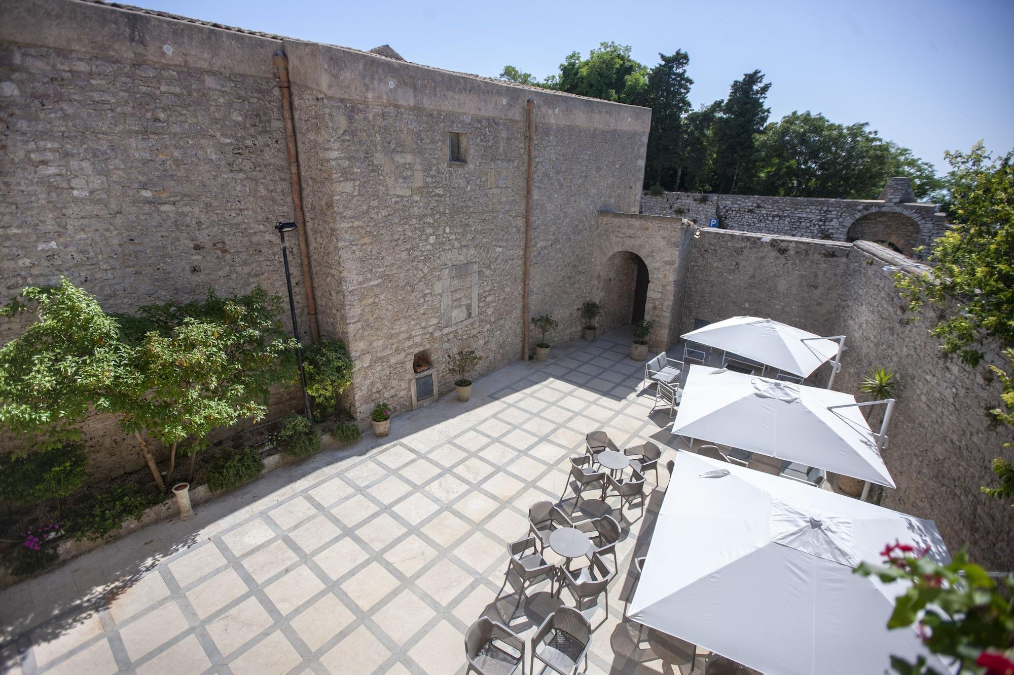Il Carmine Dimora Storica Otel Erice Dış mekan fotoğraf